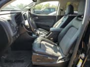 ✅ 2018 Chevrolet Colorado 4WD Z71 • VIN: 1GCPTDE19J1159156 • Лот: 68836254. Опубликован ранее на Copart с пробегом 174 408 миль. Бесплатный доступ к архиву аукционных продаж из США и подробный отчёт об истории автомобиля на DreamBid. Изображение 7.