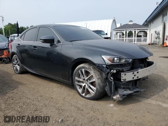 ✅ 2019 Lexus IS 300 • VIN: JTHBA1D23K5092328 • Lot: 67962885. Wystawiony na Copart z przebiegiem 34 245 mil. Bezpłatny archiwum sprzedaży aukcyjnych z USA i szczegółowy raport historii pojazdu na DreamBid. Zdjęcie 4.