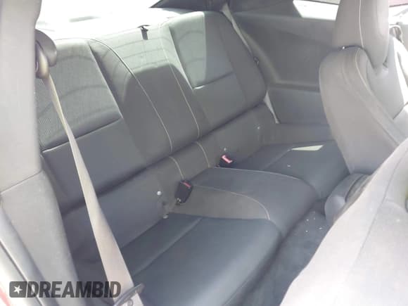 ✅ 2010 Chevrolet Camaro 1LT • VIN: 2G1FB1EV9A9170212 • Lot: 42968167. Listed on IAAI with 192,999 mi. Free auction sales archive from the USA and detailed vehicle history report at DreamBid. Image 8.