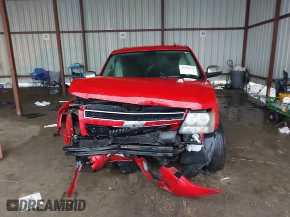 ✅ 2010 Chevrolet Avalanche LS • VIN: 3GNNCEE03AG105669 • Lot: 42196345. Wystawiony na IAAI z przebiegiem 135 364 mil. Bezpłatny archiwum sprzedaży aukcyjnych z USA i szczegółowy raport historii pojazdu na DreamBid. Zdjęcie 12.