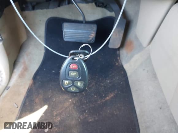 ✅ 2013 Chevrolet Suburban LT • VIN: 1GNSCJE05DR374014 • Лот: 43646383. Опубликован ранее на IAAI с пробегом 213 005 миль. Бесплатный доступ к архиву аукционных продаж из США и подробный отчёт об истории автомобиля на DreamBid. Изображение 11.