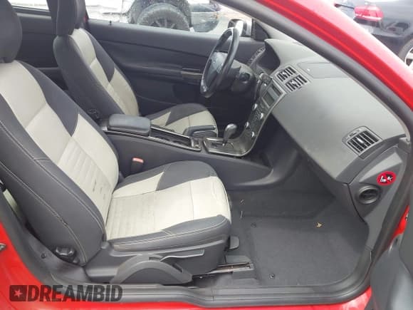 ✅ 2009 Volvo C30 • VIN: YV1MK672792147398 • Lot: 43222906. Listed on IAAI with 214,337 mi. Free auction sales archive from the USA and detailed vehicle history report at DreamBid. Image 5.