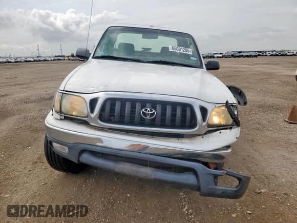 ✅ 2004 Toyota Tacoma PreRunner • VIN: 5TESM92N84Z385968 • Lot: 66091205. Listed on Copart with 268,506 mi. Free auction sales archive from the USA and detailed vehicle history report at DreamBid. Image 5.