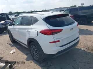 ✅ 2020 Hyundai Tucson SEL • VIN: KM8J33AL4LU267639 • Лот: 42905870. Размещён на IAAI с пробегом 81 294 миль миль. Получите бесплатный доступ к архиву аукционных продаж из США и посмотрите подробный отчёт об истории автомобиля на DreamBid. Изображение 3.