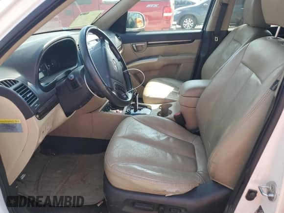 2012 Hyundai Santa Fe Limited с VIN 5XYZK3AB7CG156666, выставлен на аукционе Copart как лот 66958164 с пробегом 135 252 миль миль и На запчасти • Non repairable. История ставок и продаж доступна на DreamBid. Изображение 7.