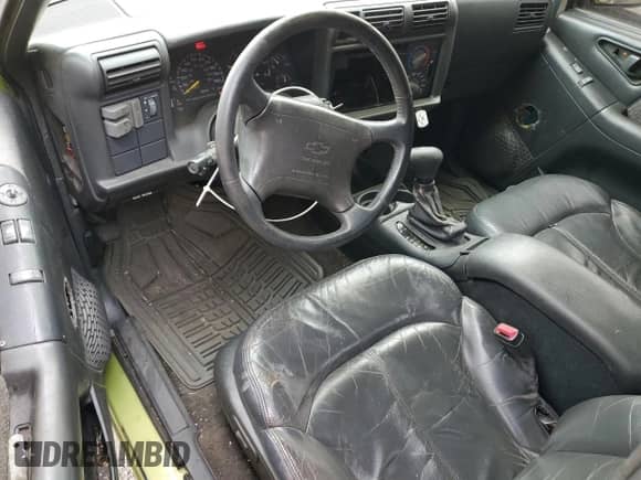 1997 Chevrolet S-10 LS с VIN 1GCCS1947V8116906, выставлен на аукционе Copart как лот 71979655 с пробегом 231 035 миль миль и Списание • Salvage title. История ставок и продаж доступна на DreamBid. Изображение 8.