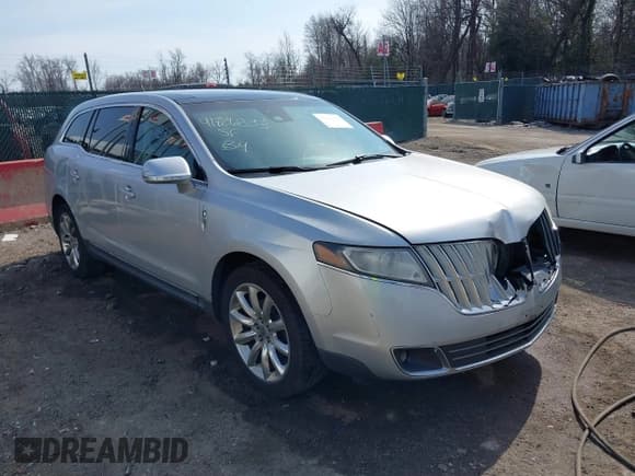✅ 2011 Lincoln MKT • VIN: 2LMHJ5AR0BBJ50346 • Lot: 41726833. Listed on IAAI with 203,523 mi. Free auction sales archive from the USA and detailed vehicle history report at DreamBid. Image 1.