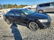 ✅ 2016 Volkswagen Passat S • VIN: 1VWAS7A3XGC064312 • Lot: 90366735. Wystawiony na Copart z przebiegiem 127 822 mil. Bezpłatny archiwum sprzedaży aukcyjnych z USA i szczegółowy raport historii pojazdu na DreamBid. Zdjęcie 4.