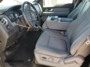 ✅ 2013 Ford F-150 XL • VIN: 1FTVW1ET2DKE25744 • Lot: 57863005. Wystawiony na Copart z przebiegiem 162 057 mil. Bezpłatny archiwum sprzedaży aukcyjnych z USA i szczegółowy raport historii pojazdu na DreamBid. Zdjęcie 7.