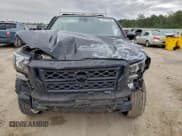 ✅ 2024 Nissan Frontier S • VIN: 1N6ED1CL9RN638136 • Lot: 94772095. Wystawiony na Copart z przebiegiem 8 988 mil. Bezpłatny archiwum sprzedaży aukcyjnych z USA i szczegółowy raport historii pojazdu na DreamBid. Zdjęcie 5.