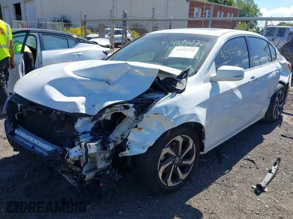 ✅ 2017 Honda Accord EX-L • VIN: 1HGCR3F01HA019661 • Lot: 42972720. Listed on IAAI with 66,123 mi. Free auction sales archive from the USA and detailed vehicle history report at DreamBid. Image 19.
