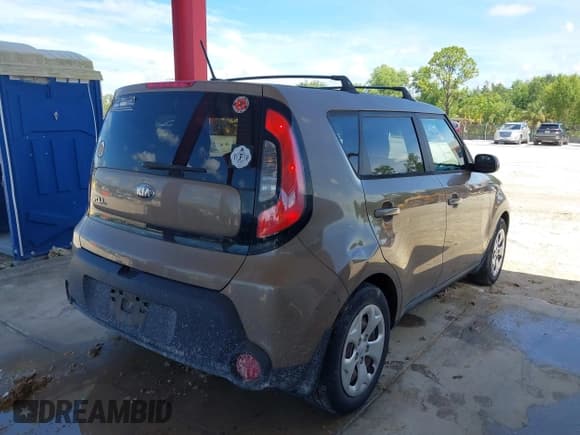 ✅ 2014 Kia Soul • VIN: KNDJN2A24E7094724 • Lot: 42926547. Listed on IAAI with 118,706 mi. Free auction sales archive from the USA and detailed vehicle history report at DreamBid. Image 4.