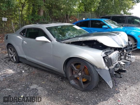 ✅ 2012 Chevrolet Camaro 2SS • VIN: 2G1FK1EJ6C9151231 • Лот: 43029105. Опубликован ранее на IAAI с пробегом 83 251 миль. Бесплатный доступ к архиву аукционных продаж из США и подробный отчёт об истории автомобиля на DreamBid. Изображение 1.