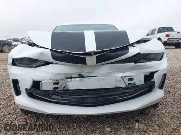 ✅ 2017 Chevrolet Camaro 2LT • VIN: 1G1FD1RSXH0180911 • Lot: 43771542. Listed on IAAI with 97,818 mi. Free auction sales archive from the USA and detailed vehicle history report at DreamBid. Image 12.
