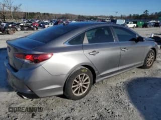 ✅ 2018 Hyundai Sonata SE • VIN: 5NPE24AF1JH655959 • Лот: 72974122. Опубликован ранее на Copart с пробегом 56 144 миль. Бесплатный доступ к архиву аукционных продаж из США и подробный отчёт об истории автомобиля на DreamBid. Изображение 3.