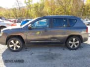 ✅ 2017 Jeep Compass High Altitude • VIN: 1C4NJDEB4HD193634 • Lot: 43522608. Wystawiony na IAAI z przebiegiem 97 514 mil. Bezpłatny archiwum sprzedaży aukcyjnych z USA i szczegółowy raport historii pojazdu na DreamBid. Zdjęcie 14.