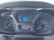 ✅ 2015 Ford Transit Cargo • VIN: 1FTYR2CM1FKA84524 • Lot: 42527762. Wystawiony na IAAI z przebiegiem 168 190 mil. Bezpłatny archiwum sprzedaży aukcyjnych z USA i szczegółowy raport historii pojazdu na DreamBid. Zdjęcie 5.