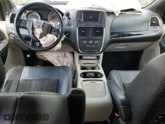 ✅ 2020 Dodge Grand Caravan SXT • VIN: 2C4RDGCG4LR153665 • Лот: 68299585. Опубликован ранее на Copart с пробегом 139 098 миль. Бесплатный доступ к архиву аукционных продаж из США и подробный отчёт об истории автомобиля на DreamBid. Изображение 8.