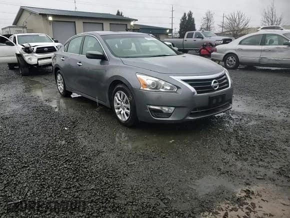 ✅ 2014 Nissan Altima 2.5 • VIN: 1N4AL3AP9EC298682 • Lot: 47893365. Wystawiony na Copart z przebiegiem 106 099 mil. Bezpłatny archiwum sprzedaży aukcyjnych z USA i szczegółowy raport historii pojazdu na DreamBid. Zdjęcie 10.