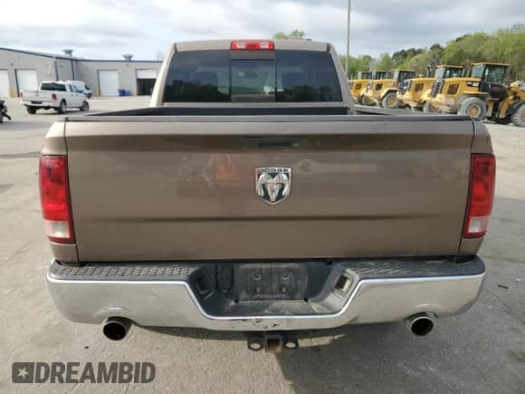 2010 Dodge 1500 Laramie z VIN 1D7RV1GT0AS183037, wystawiony jako Copart lot #51222285 z przebiegiem 214 355 mil mil oraz Szkoda całkowita • Salvage title. Historia ofert i sprzedaży dostępna na DreamBid. Obrazek 6.