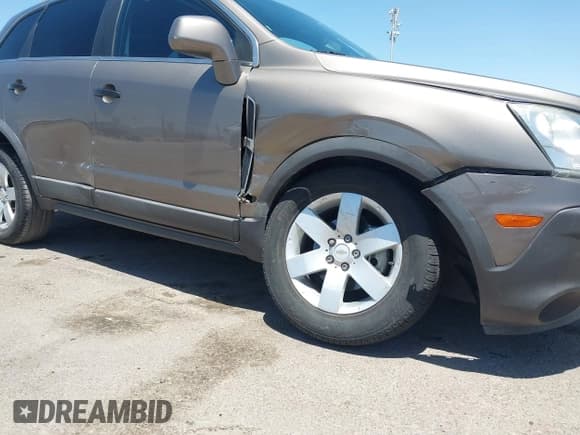 ✅ 2012 Chevrolet Captiva Sport LS • VIN: 3GNAL2EK6CS549899 • Lot: 42183811. Wystawiony na IAAI z przebiegiem 94 975 mil. Bezpłatny archiwum sprzedaży aukcyjnych z USA i szczegółowy raport historii pojazdu na DreamBid. Zdjęcie 6.