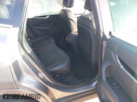 ✅ 2019 Maserati Levante S • VIN: ZN661YUA5KX314504 • Lot: 41577303. Listed on IAAI with 89,908 mi. Free auction sales archive from the USA and detailed vehicle history report at DreamBid. Image 8.