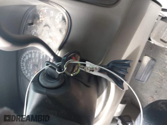 ✅ 2007 Chevrolet Silverado 2500HD LT1 • VIN: 1GCHK23D17F104544 • Лот: 43536939. Опубликован ранее на IAAI с пробегом 256 950 миль. Бесплатный доступ к архиву аукционных продаж из США и подробный отчёт об истории автомобиля на DreamBid. Изображение 11.