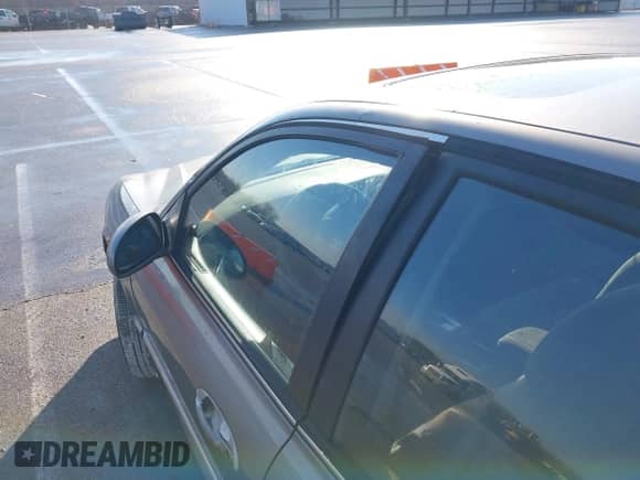 2004 Hyundai Sonata GLS z VIN KMHWF35H44A974181, wystawiony jako IAAI lot #41605108 z przebiegiem 220 476 mil mil oraz . Historia ofert i sprzedaży dostępna na DreamBid. Obrazek 12.