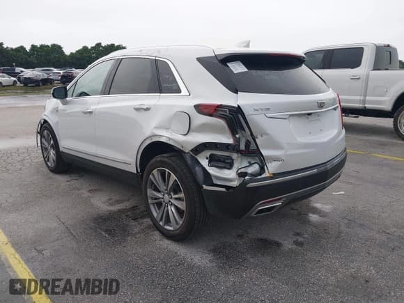✅ 2025 Cadillac XT5 AWD Premium Luxury • VIN: 1GYKNDRS9SZ136920 • Лот: 43252861. Опубликован ранее на IAAI с пробегом 10 789 миль. Бесплатный доступ к архиву аукционных продаж из США и подробный отчёт об истории автомобиля на DreamBid. Изображение 3.