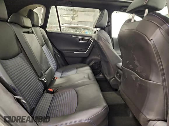 ✅ 2022 Toyota RAV4 Hybrid XSE • VIN: 4T3E6RFV8NU075902 • Lot: 94499965. Wystawiony na Copart z przebiegiem 13 209 mil. Bezpłatny archiwum sprzedaży aukcyjnych z USA i szczegółowy raport historii pojazdu na DreamBid. Zdjęcie 11.