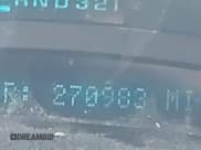 ✅ 2004 Chevrolet Silverado 2500HD LS • VIN: 1GCHC23244F228363 • Лот: 41906803. Опубликован ранее на IAAI с пробегом 270 983 миль. Бесплатный доступ к архиву аукционных продаж из США и подробный отчёт об истории автомобиля на DreamBid. Изображение 7.