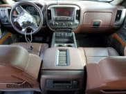 ✅ 2017 Chevrolet Silverado 1500 High Country • VIN: 3GCUKTEJ5HG218764 • Лот: 68586224. Опубликован ранее на Copart с пробегом 98 252 миль. Бесплатный доступ к архиву аукционных продаж из США и подробный отчёт об истории автомобиля на DreamBid. Изображение 8.