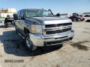 ✅ 2008 Chevrolet Silverado 2500HD Work Truck • VIN: 1GCHK23KX8F132780 • Lot: 73304354. Wystawiony na Copart z przebiegiem 122 692 mil. Bezpłatny archiwum sprzedaży aukcyjnych z USA i szczegółowy raport historii pojazdu na DreamBid. Zdjęcie 11.