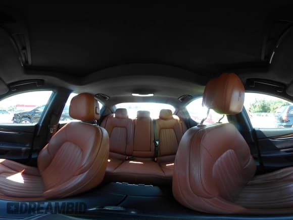 ✅ 2017 Maserati Ghibli S Q4 • VIN: ZAM57RTA9H1256763 • Lot: 42580126. Wystawiony na IAAI z przebiegiem 98 489 mil. Bezpłatny archiwum sprzedaży aukcyjnych z USA i szczegółowy raport historii pojazdu na DreamBid. Zdjęcie 19.