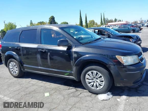 2010 Dodge Journey SE z VIN 3D4PG4FB2AT207958, wystawiony jako IAAI lot #43035194 z przebiegiem 120 227 mil mil oraz . Historia ofert i sprzedaży dostępna na DreamBid. Obrazek 13.