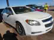 2010 Chevrolet Malibu 1LT z VIN 1G1ZC5EB3AF214333, wystawiony jako IAAI lot #43444771 z przebiegiem 161 794 mil mil oraz . Historia ofert i sprzedaży dostępna na DreamBid. Obrazek 1.