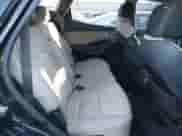 2017 Hyundai Santa Fe 2.4L z VIN 5NMZU3LBXHH012582, wystawiony jako IAAI lot #43513858 z przebiegiem 139 498 mil mil oraz . Historia ofert i sprzedaży dostępna na DreamBid. Obrazek 8.