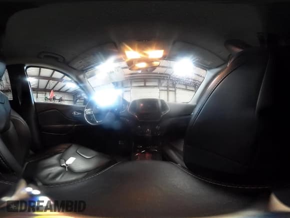 ✅ 2021 Jeep Cherokee 80th Anniversary • VIN: 1C4PJMMX2MD175049 • Lot: 41463634. Listed on IAAI with 82,589 mi. Free auction sales archive from the USA and detailed vehicle history report at DreamBid. Image 19.