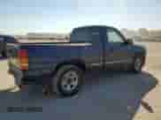2000 Chevrolet Silverado 1500 с VIN 1GCEC14W5YZ132938, выставлен на аукционе Copart как лот 82487715 с пробегом Не указан миль и Списание • Salvage title. История ставок и продаж доступна на DreamBid. Изображение 3.