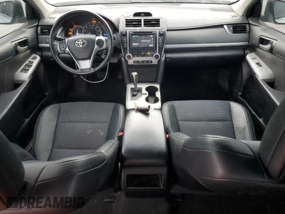 ✅ 2014 Toyota Camry SE • VIN: 4T1BF1FK4EU402993 • Lot: 90639245. Listed on Copart with 219,437 mi. Free auction sales archive from the USA and detailed vehicle history report at DreamBid. Image 8.