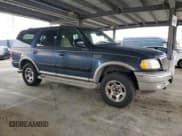 ✅ 2001 Ford Expedition Eddie Bauer • VIN: 1FMPU18L41LA85511 • Лот: 47688185. Опубликован ранее на Copart с пробегом 194 633 миль. Бесплатный доступ к архиву аукционных продаж из США и подробный отчёт об истории автомобиля на DreamBid. Изображение 4.