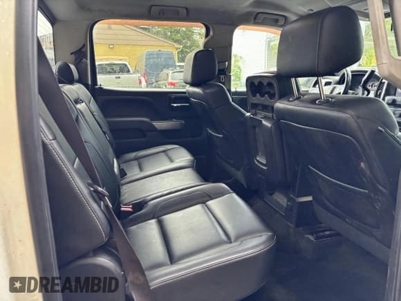 ✅ 2014 Chevrolet Silverado 1500 LTZ • VIN: 3GCUKSEC4EG268238 • Лот: 93281845. Опубликован ранее на Copart с пробегом 204 924 миль. Бесплатный доступ к архиву аукционных продаж из США и подробный отчёт об истории автомобиля на DreamBid. Изображение 6.