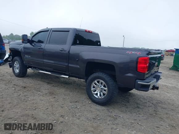 ✅ 2016 Chevrolet Silverado 2500HD LT • VIN: 1GC1KVE88GF146941 • Лот: 42080731. Опубликован ранее на IAAI с пробегом 161 760 миль. Бесплатный доступ к архиву аукционных продаж из США и подробный отчёт об истории автомобиля на DreamBid. Изображение 3.