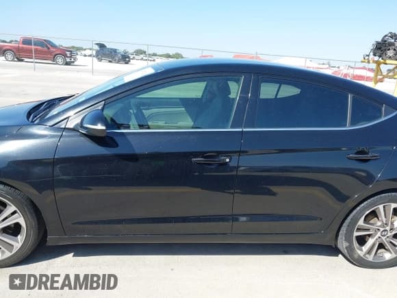 ✅ 2018 Hyundai Elantra SEL • VIN: 5NPD84LF8JH271667 • Lot: 43487626. Listed on IAAI with 115,255 mi. Free auction sales archive from the USA and detailed vehicle history report at DreamBid. Image 14.