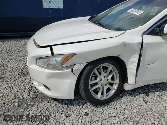 ✅ 2010 Nissan Maxima SV • VIN: 1N4AA5AP9AC818911 • Lot: 68035085. Listed on Copart with 161,224 mi. Free auction sales archive from the USA and detailed vehicle history report at DreamBid. Image 13.