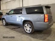✅ 2018 Chevrolet Suburban LS • VIN: 1GNSKGKC2JR134838 • Лот: 82627075. Опубликован ранее на Copart с пробегом 154 054 миль. Бесплатный доступ к архиву аукционных продаж из США и подробный отчёт об истории автомобиля на DreamBid. Изображение 2.