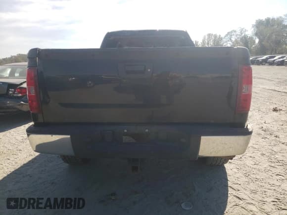 ✅ 2007 Chevrolet Silverado 1500 1LT • VIN: 2GCEC19J371708045 • Lot: 75352034. Listed on Copart with 211,978 mi. Free auction sales archive from the USA and detailed vehicle history report at DreamBid. Image 6.