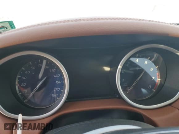 ✅ 2018 Maserati Ghibli S Q4 • VIN: ZAM57YTA7J1299949 • Лот: 82863633. Опубликован ранее на Copart с пробегом Не указан. Бесплатный доступ к архиву аукционных продаж из США и подробный отчёт об истории автомобиля на DreamBid. Изображение 9.