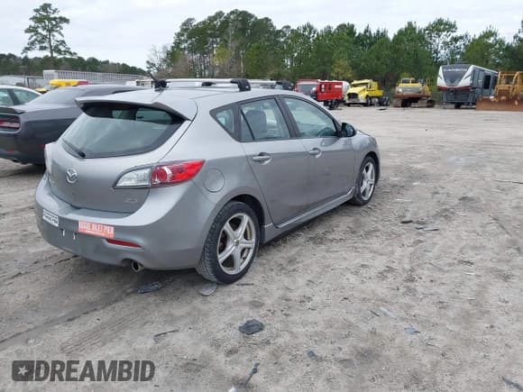 ✅ 2010 Mazda 3 S Grand Touring • VIN: JM1BL1H65A1322143 • Lot: 41688722. Listed on IAAI with 186,396 mi. Free auction sales archive from the USA and detailed vehicle history report at DreamBid. Image 4.