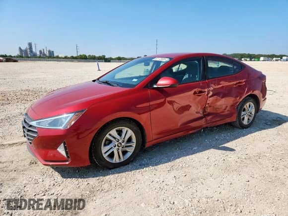 ✅ 2020 Hyundai Elantra SEL • VIN: 5NPD84LF5LH521353 • Лот: 80172935. Размещён на Copart с пробегом 84 760 миль миль. Получите бесплатный доступ к архиву аукционных продаж из США и посмотрите подробный отчёт об истории автомобиля на DreamBid. Изображение 1.